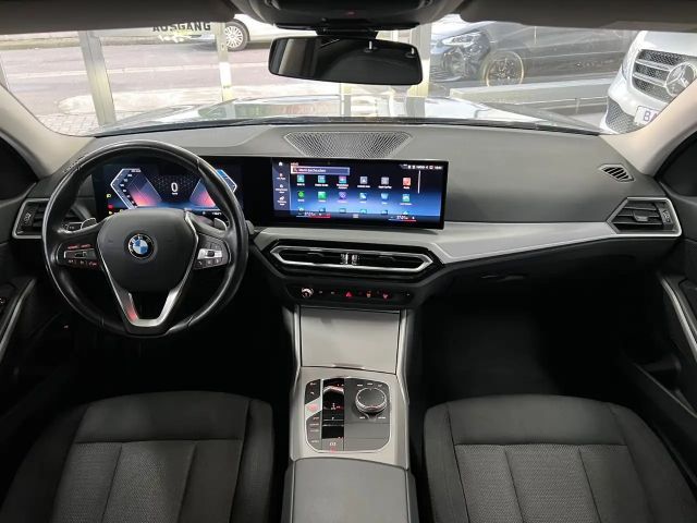 BMW 320 320d Touring xDrive