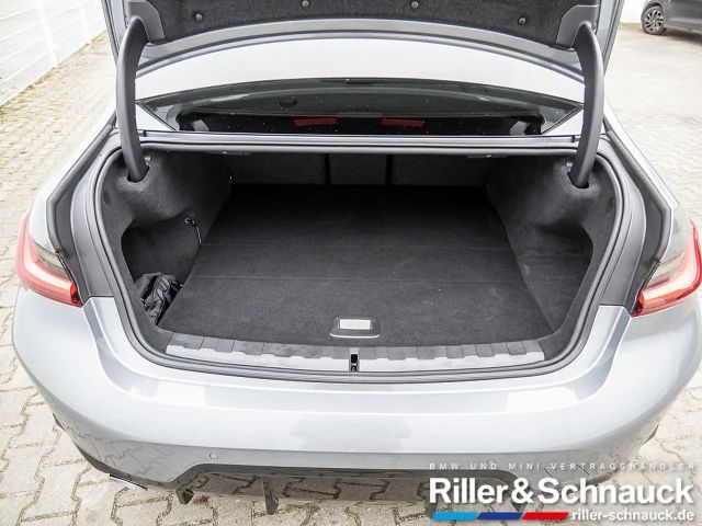 BMW 330 330e M-Sport Sedan