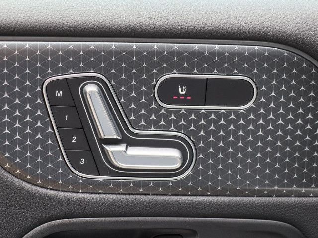 Mercedes-Benz EQB 300 4MATIC