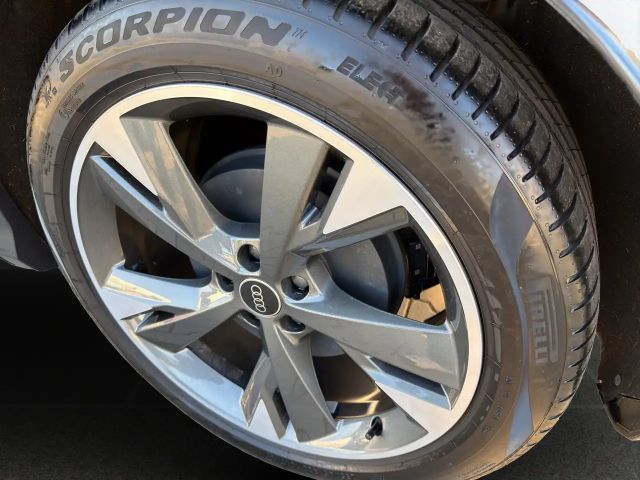 Audi Q4 e-tron 40 S-Line