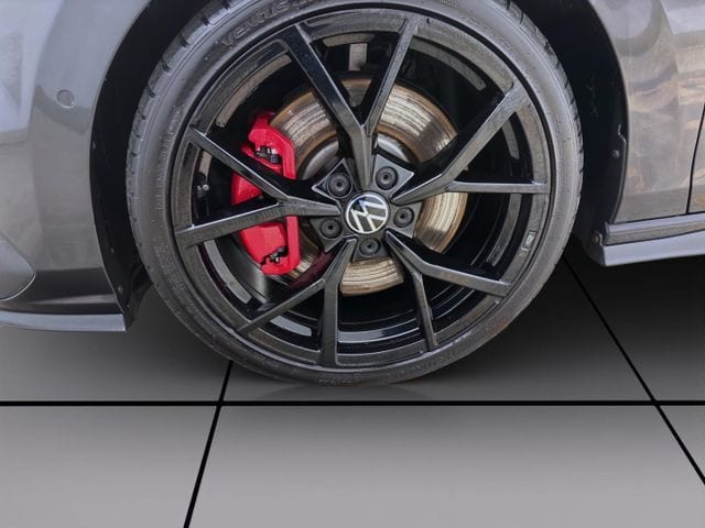 Volkswagen Golf GTI IQ.Drive