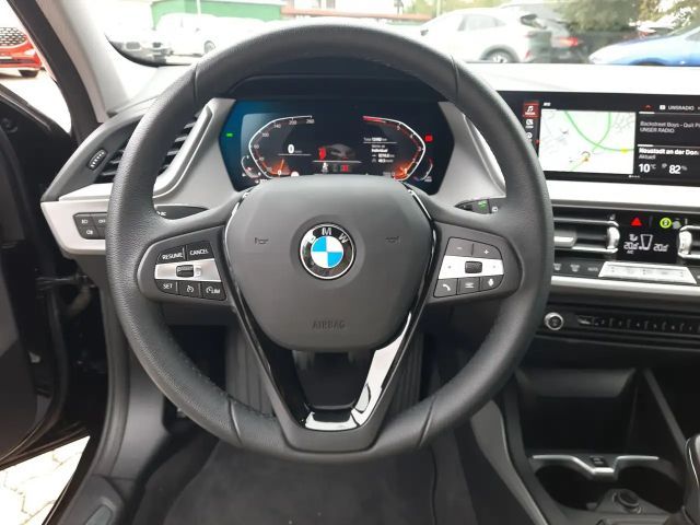 BMW 116 116i Advantage pakket Sedan