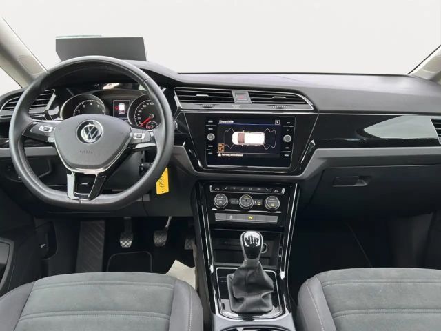 Volkswagen Touran 1.5 TSI Highline