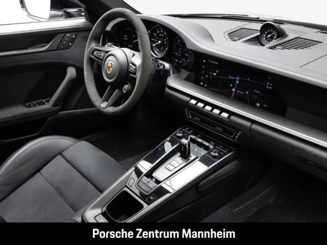 Porsche 992 4 Carrera Coupé GTS