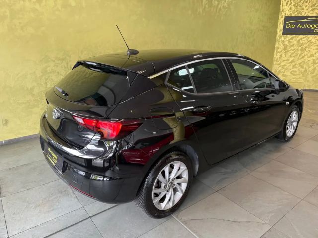 Opel Astra Business Elegance Turbo