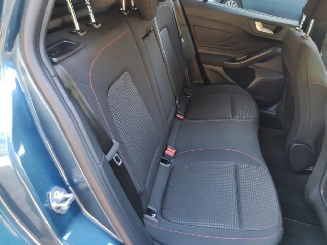 Ford Focus ST Line Wagon