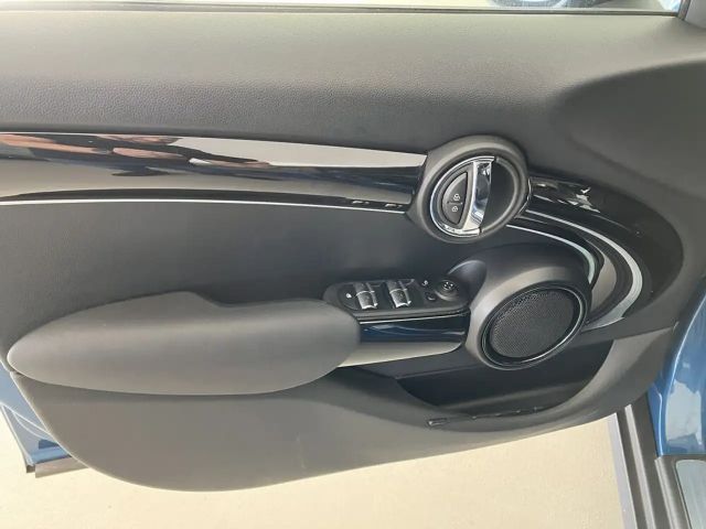 MINI Cooper 5-deurs Classic