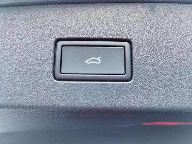 Volkswagen Tayron 2.0 TDI 4Motion DSG R-Line