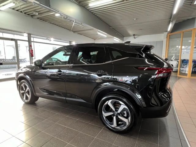 Nissan Qashqai 1.3 Connecta LED+KEYLESS+360°+ACC+VC.
