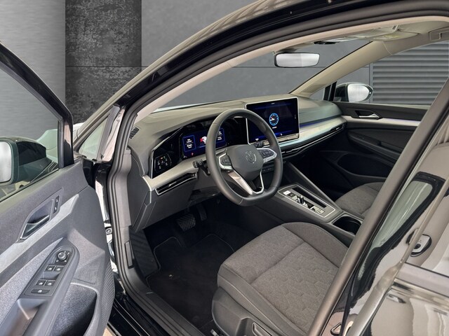 Volkswagen Golf 1.5 eTSI Golf VIII Life