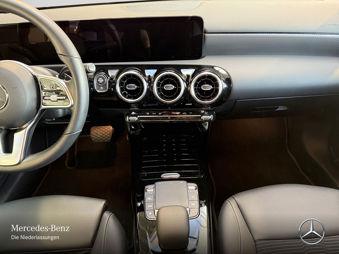 Mercedes-Benz A 250 Progressive