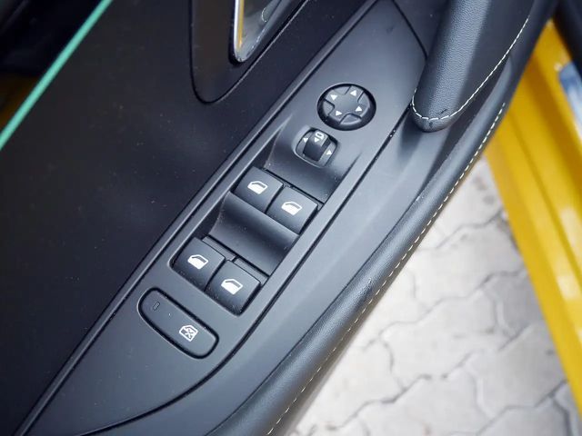 Peugeot E-208 GT-Line