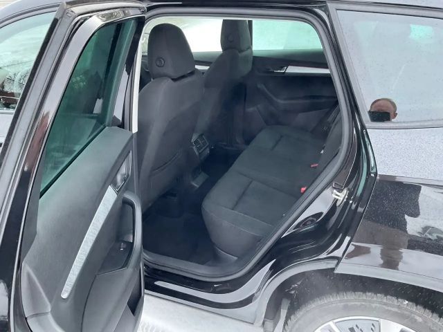 Skoda Karoq 1.5 TSI Tour