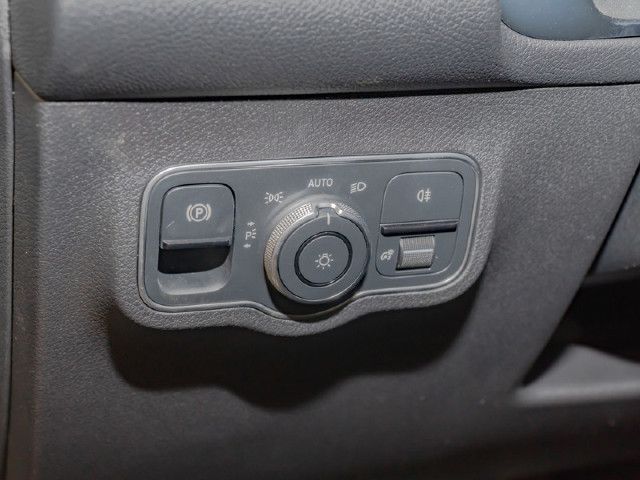 Mercedes-Benz GLB 250 4MATIC