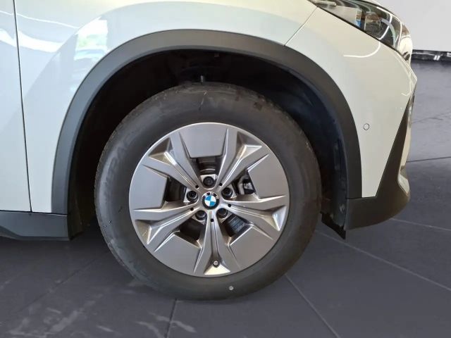 BMW iX1 xDrive30