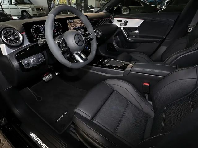 Mercedes-Benz CLA 45 AMG 4MATIC+ AMG Line Coupé