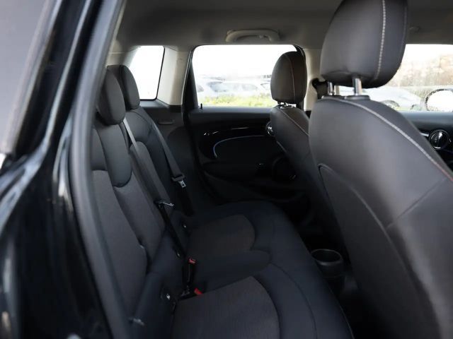 MINI Cooper FACELIFT LED PDC KLIMA Essential Trim