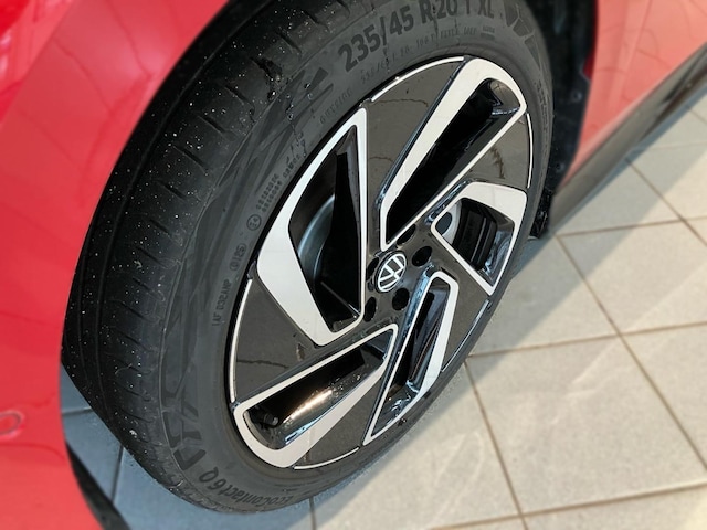 Volkswagen ID.7 340PS 4M NP.81T ACC.5J-G.WÄRMEPUMPE.AHK.AREA-VIEW.NAVI.HARMAN.HUD.PANO