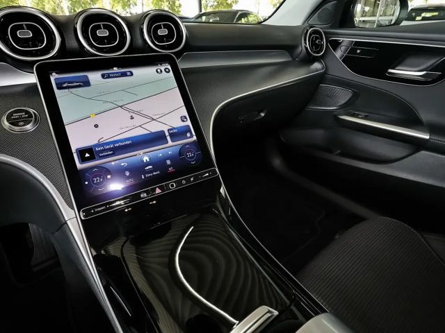 Mercedes-Benz C 180 Sedan