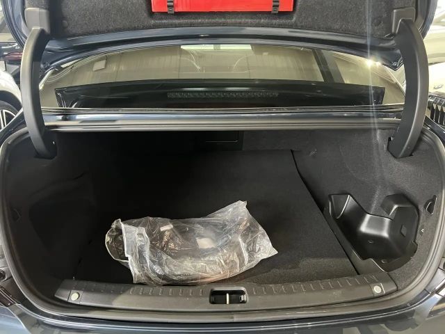 Volvo S90 AWD Dark Plus Recharge T8