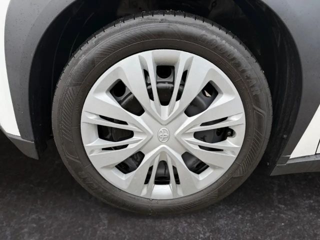 Toyota Aygo X Hatchback Play X-play