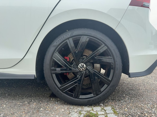 Volkswagen Golf 2.0 TSI DSG GTI