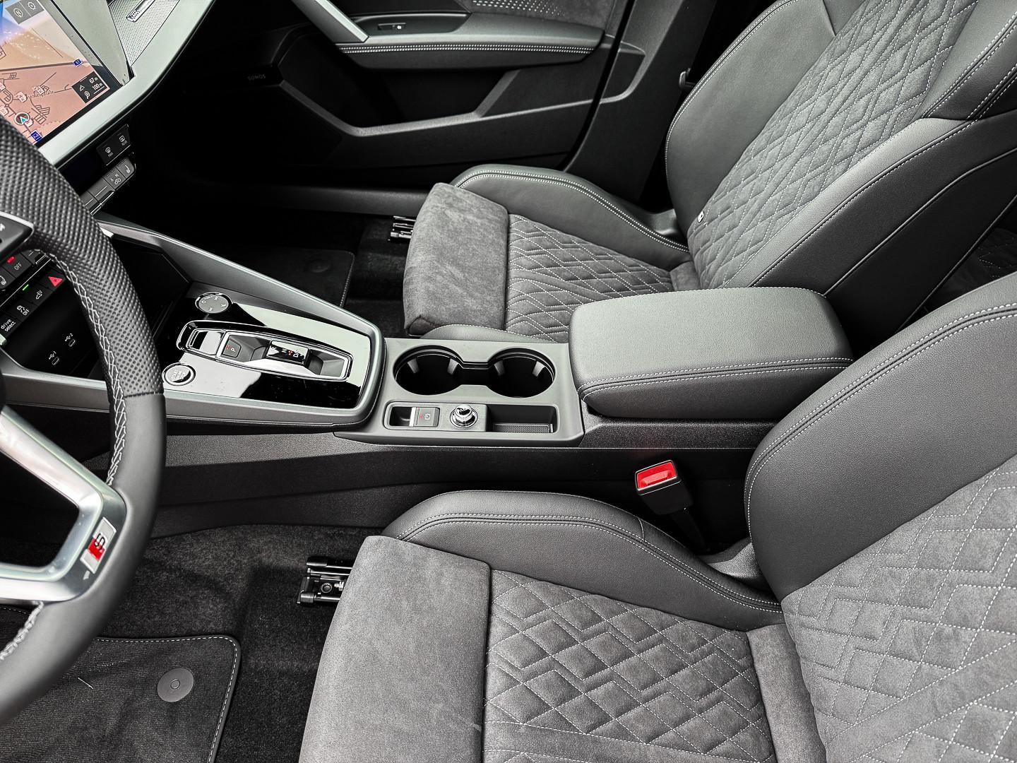 Audi A3 Hybride S-Line Sedan Sportback