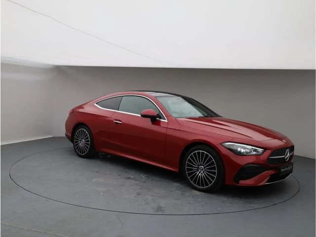 Mercedes-Benz CLE 300 4MATIC AMG Line Coupé