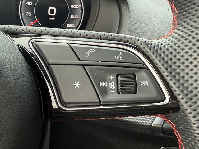 Audi Q2 35 TFSI S-Line S-Tronic