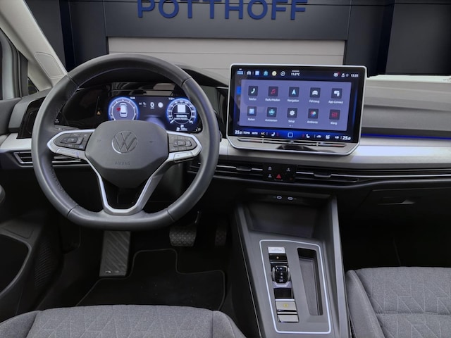 Volkswagen Golf 1.5 eTSI DSG Variant