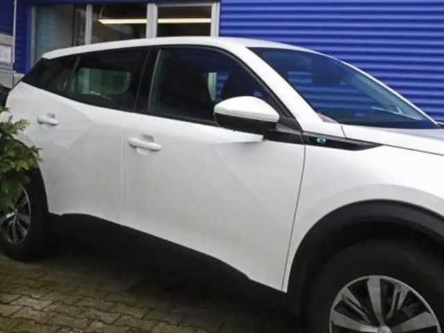 Peugeot E-2008 Active Pack