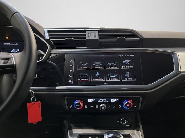 Audi Q3 35 TDI S-Tronic