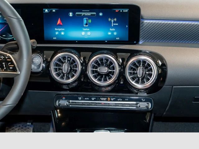 Mercedes-Benz A 200 Limousine ACC AUT DynLicht Fernlichtass.