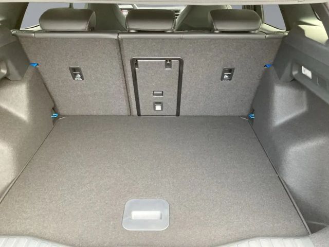 Ford Explorer Premium RWD