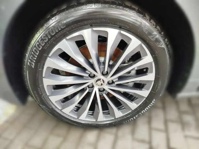 Skoda Enyaq Navi LED