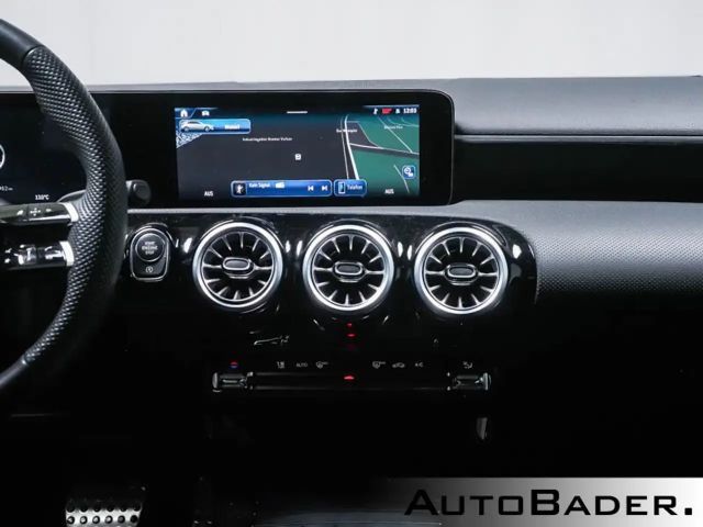 Mercedes-Benz A 250 4MATIC AMG Line