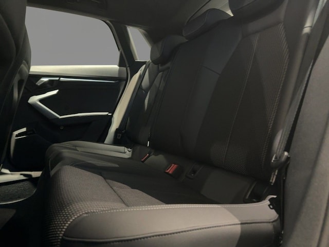 Audi A3 30 TFSI S-Line S-Tronic Sportback