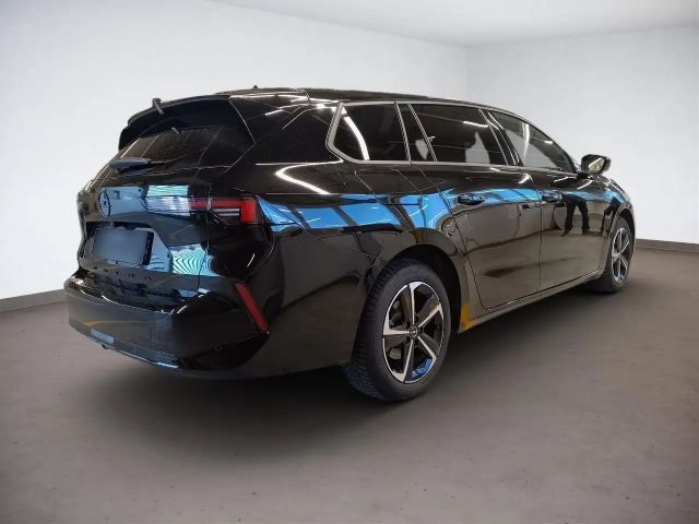 Opel Astra GS-Line Grand Sport