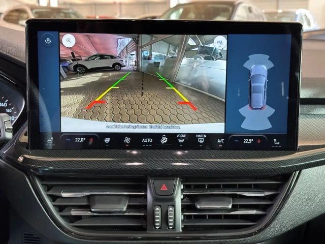 Ford Focus ST Line Wagon