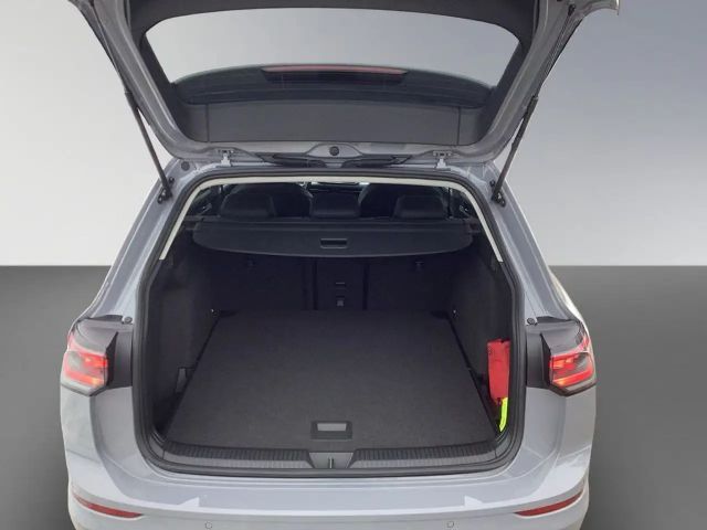 Volkswagen Golf 1.5 eTSI DSG Golf VIII Variant