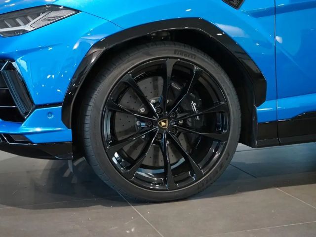 Lamborghini Urus S