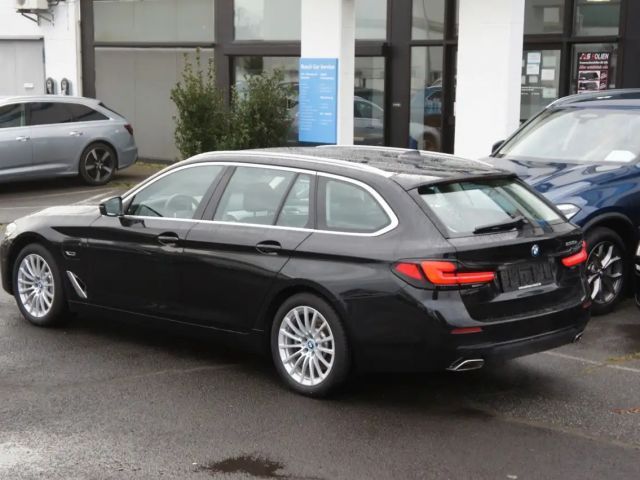 BMW 530 530e Touring