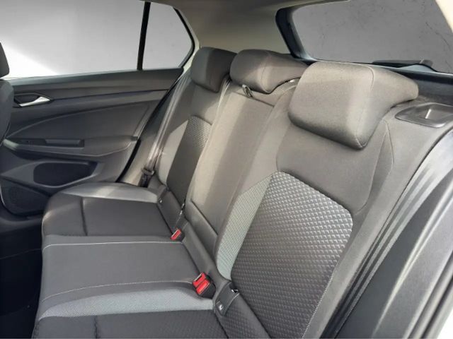 Volkswagen Golf 1.5 TSI Golf VIII