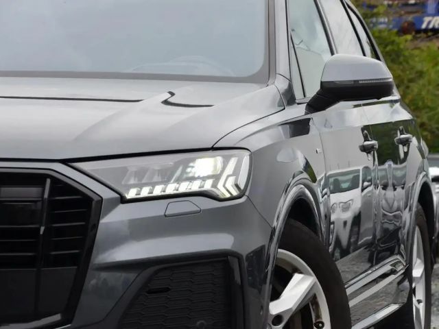 Audi Q7 50 TDI S-Line