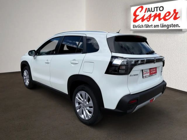 Suzuki S-Cross Hybrid