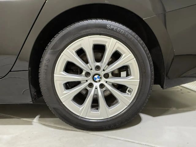 BMW 320 320d Touring xDrive