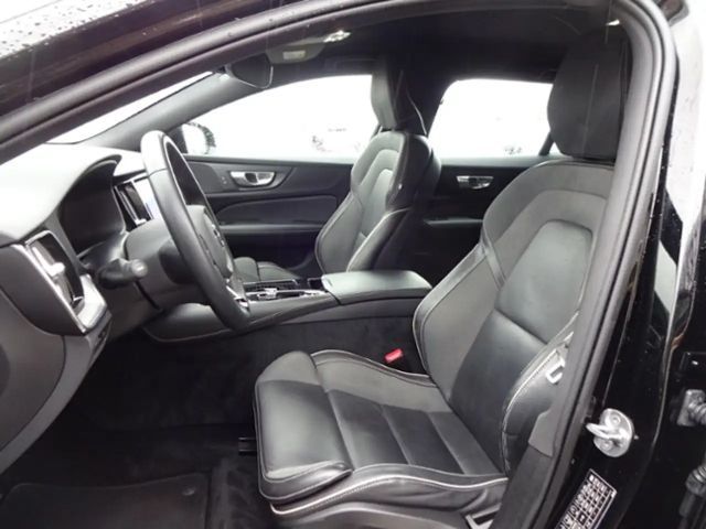 Volvo V60 AWD R-Design T6