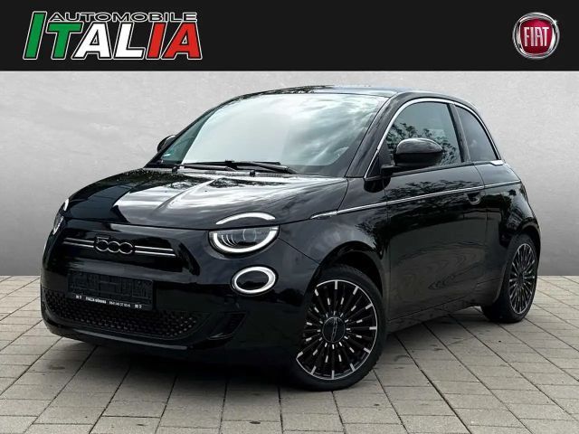 Fiat 500e La Prima