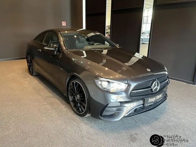 Mercedes-Benz E 300 AMG Line Coupé