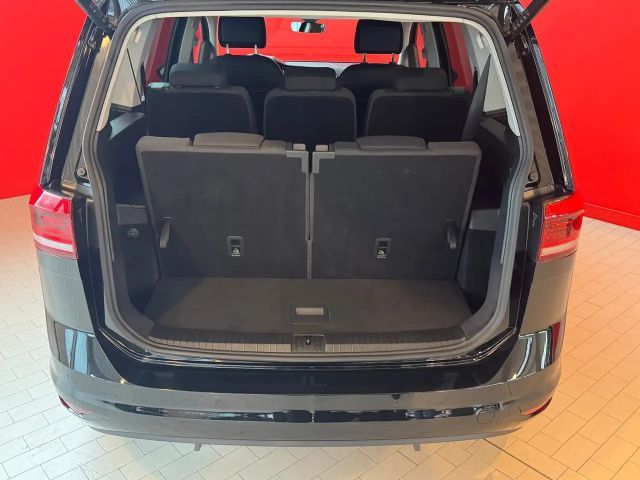 Volkswagen Touran DSG Life